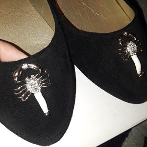 NWT Flats with scorpio brooch